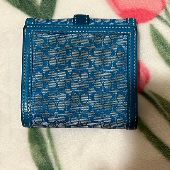 Blue Patterned Wallet - Picture 2 of 6